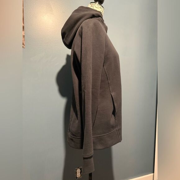 Lululemon  Pullover - Picture 5 of 6